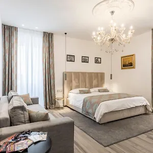Elixir Luxury Guest house